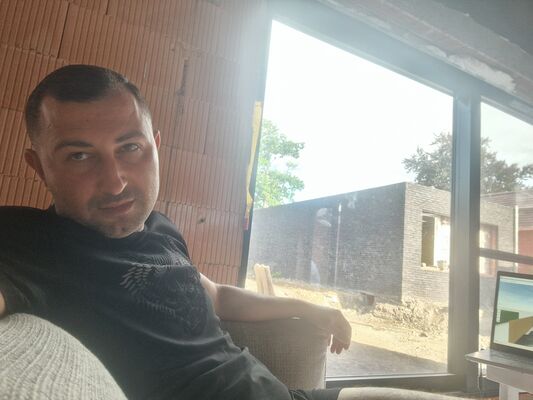  Kortrijk,   Art, 33 ,   ,   