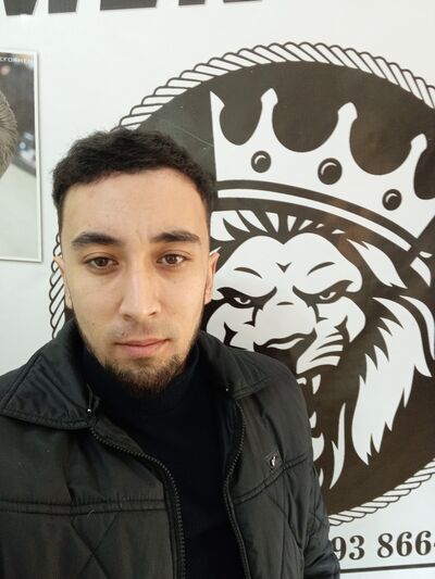  -,   Erik, 28 ,   ,   