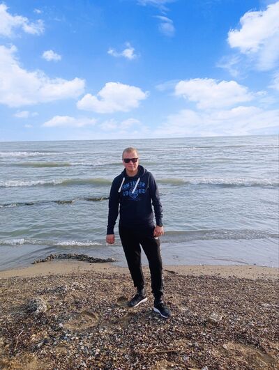  ,   Ilya, 36 ,   ,   , c , 