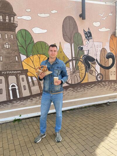  ,   Alexander, 31 ,   ,   , c 