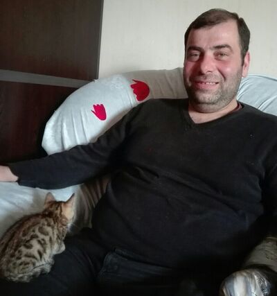  ,   Dato, 42 ,     , c 