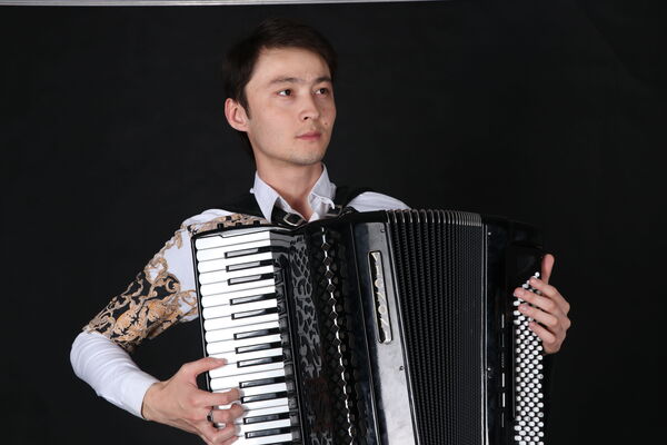  Mercan,   Askhat, 28 ,   ,   