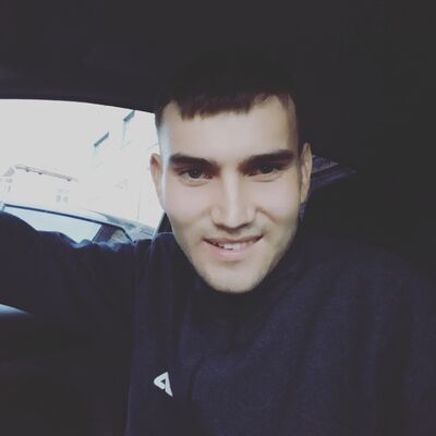  ,   Ilya, 32 ,   ,   
