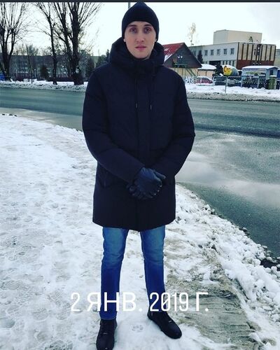  ,   Denis, 34 ,  