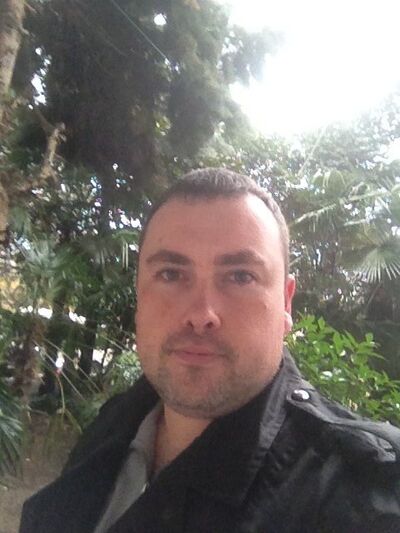  ,   Denis, 46 ,   , 