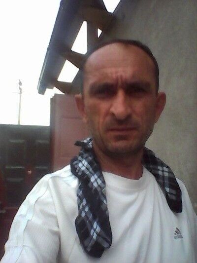  ,   Beso, 49 ,   ,   , c 