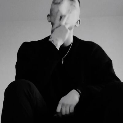 -,   , 22 ,   