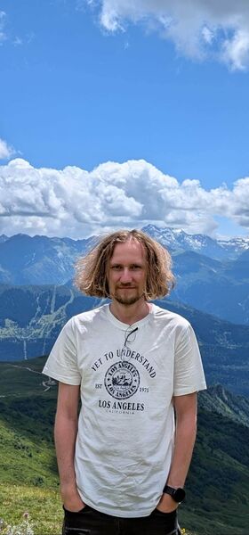  ,   Dzmitry, 36 ,   ,   , c 