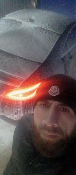  ,   Hasan, 33 ,   ,   