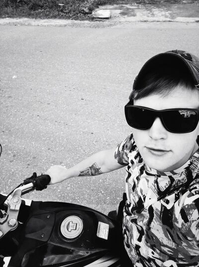  ,   Igor, 27 ,   ,   