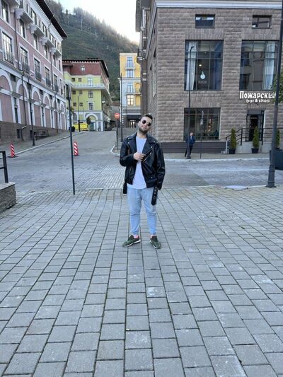  ,   Vladislav, 29 ,   ,   