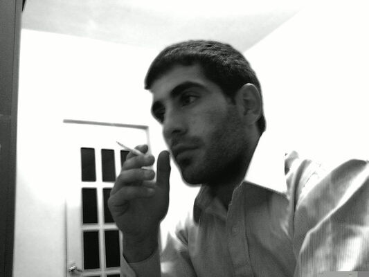  ,   Vahe, 34 ,   