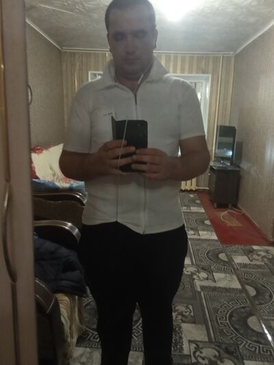  ,   Sergey, 32 ,   ,   