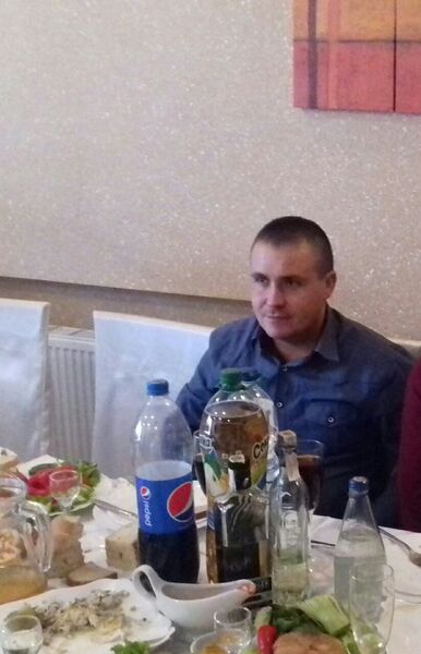  ,   Slavik, 37 ,   ,   , c 