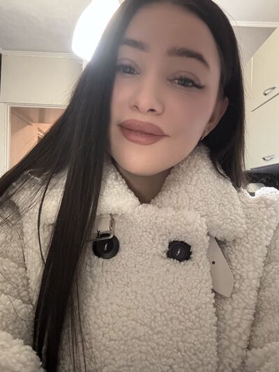 ,   Anna, 25 ,   c , 