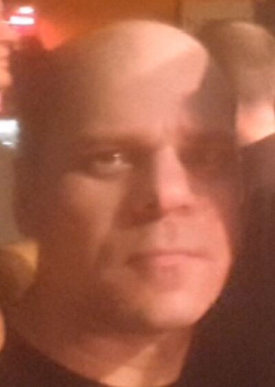  ,   Daxel, 53 ,   ,   