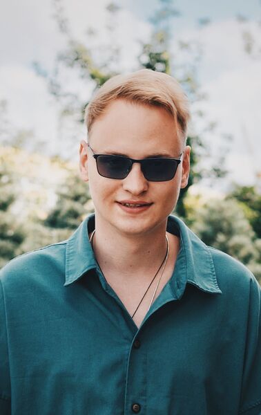  ,   Zer, 28 ,   ,   , 