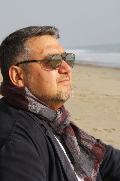  Burbank,   , 50 ,   ,   