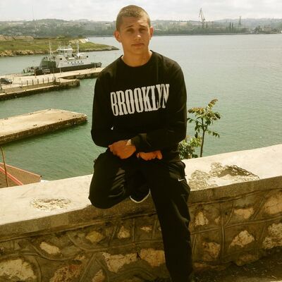  ,   Andrey, 32 ,   ,   