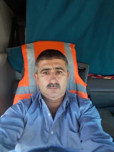  ,   Radik, 51 ,   ,   