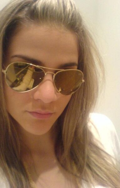 ,   Julie, 28 ,   ,   , c 