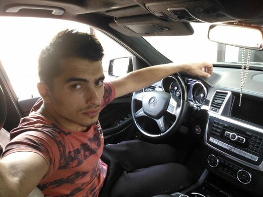  -,   Maga, 37 ,   ,   , c 