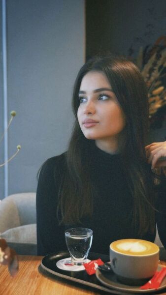  ,   Jenya, 21 ,   ,   