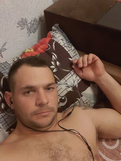  ,   Roman, 34 ,  