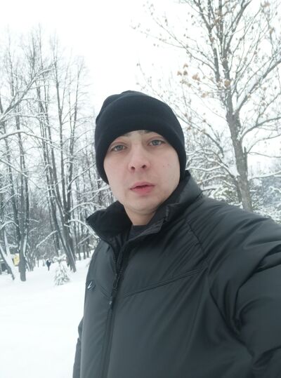  ,   Ruslan, 33 ,   ,   