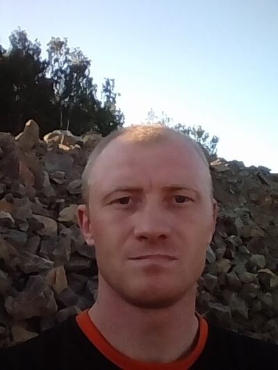  ,   Denis, 41 ,  