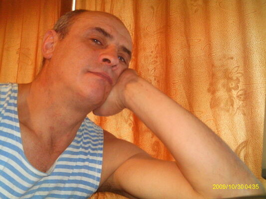  ,   Alex, 61 ,   