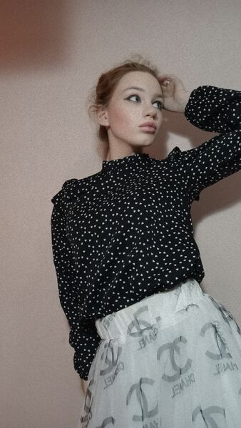  Anqing,   Angelina, 19 ,   c 