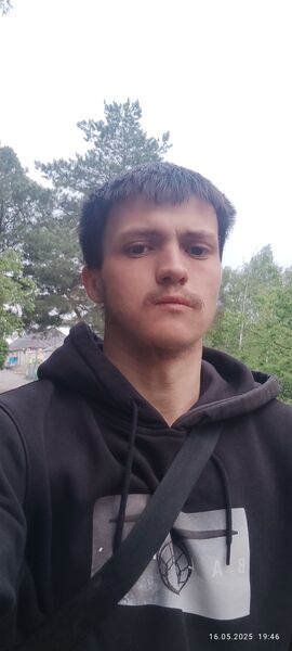  ,   Stanislav, 27 ,   c 