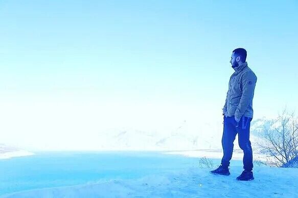  54779162  Doston, 31 ,    