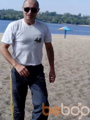  ,   Bitnik, 55 ,  
