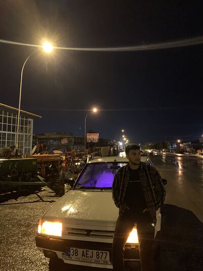  ,   Enis, 22 ,   ,   