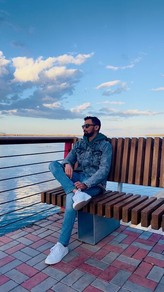  ,   Akhil, 35 ,   ,   