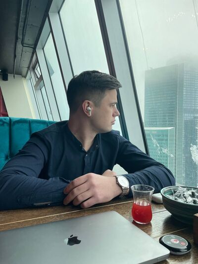  ,   Alex, 26 ,   ,   