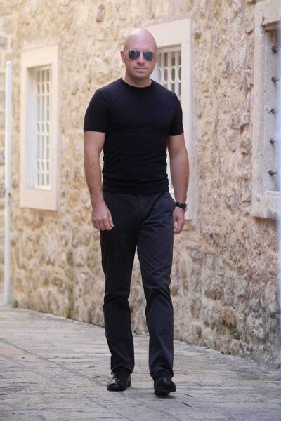  Budva,   Vlado, 50 ,   ,   , c , 