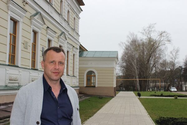  ,   Grnnadiy, 51 ,   ,   