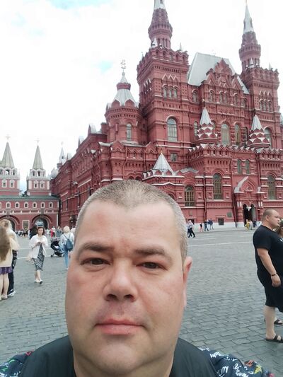  ,   Sergey, 40 ,   ,   