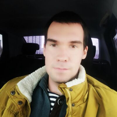 ,   Maxim, 23 ,   ,   , c , 