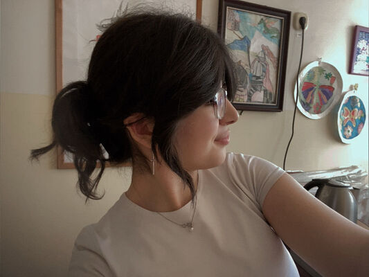  --,   , 18 ,     , c 
