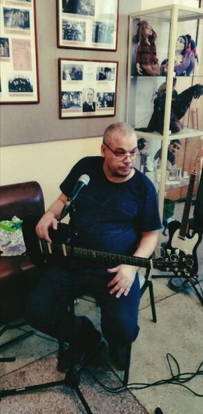  ,   Pavel, 44 ,     , c 