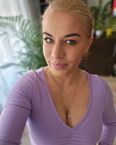  ,   Patty, 42 ,   ,   