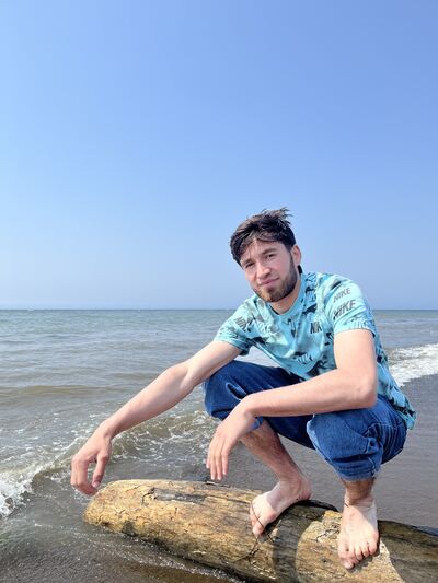  -,   Yusufjon, 25 ,   ,   , c , 