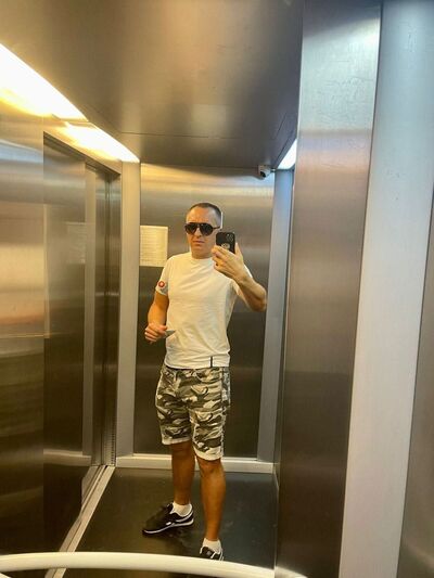  -,   Valentin, 36 ,   ,   , c 