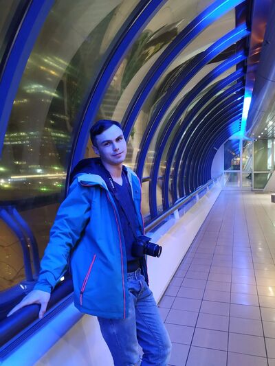  ,   Nik, 25 ,   ,   