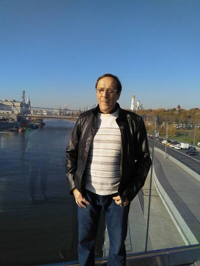  ,   Maikl, 64 ,   