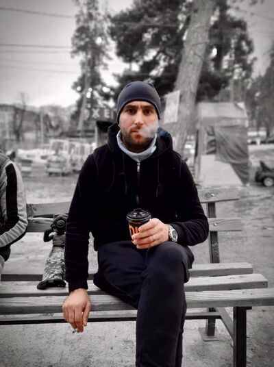  ,   Tato, 34 ,   